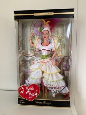 2001 Mattel I Love Lucy Ricardo “BE A PAL” Collector Edition Barbie Doll 52737